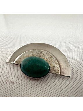 Modernist 925 Sterling Silver Turquoise Cabochon Geometric Half Moon Brooch Pin